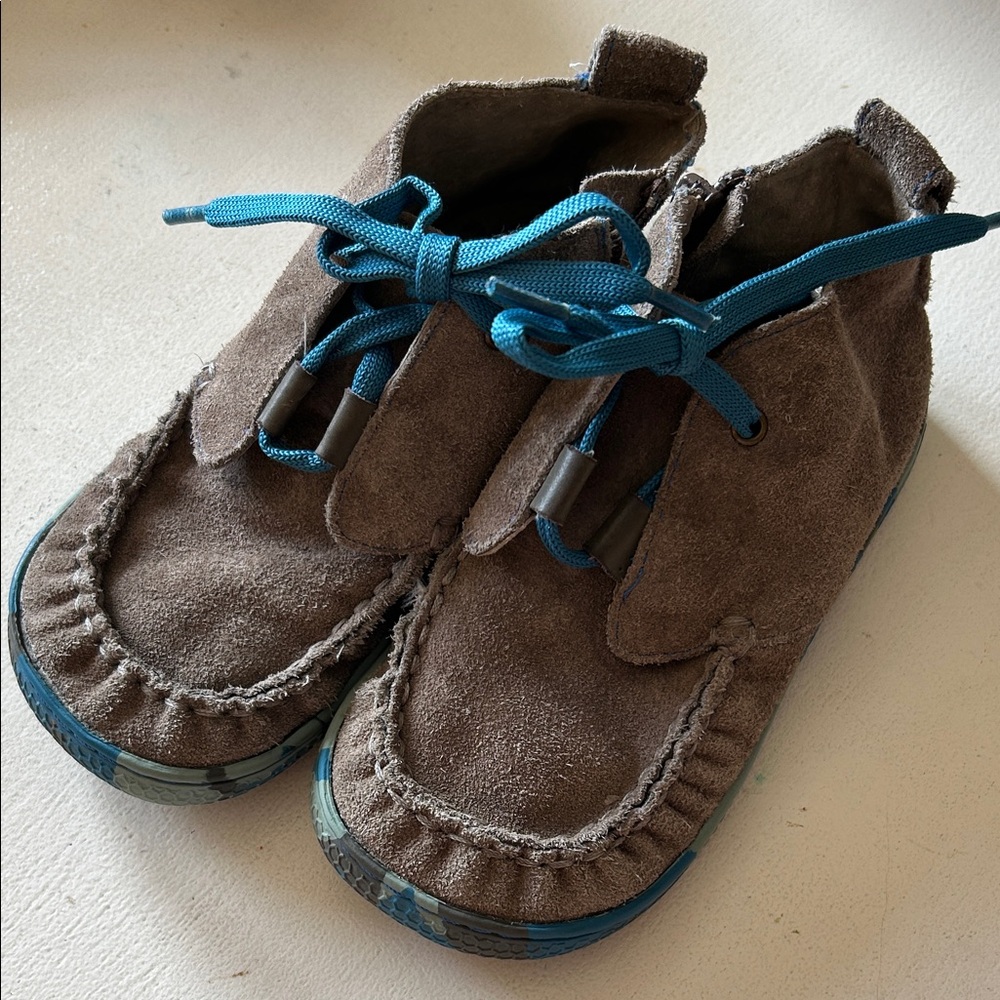 Livie & Luca Gray Suede Kids Boots with Blue Laces